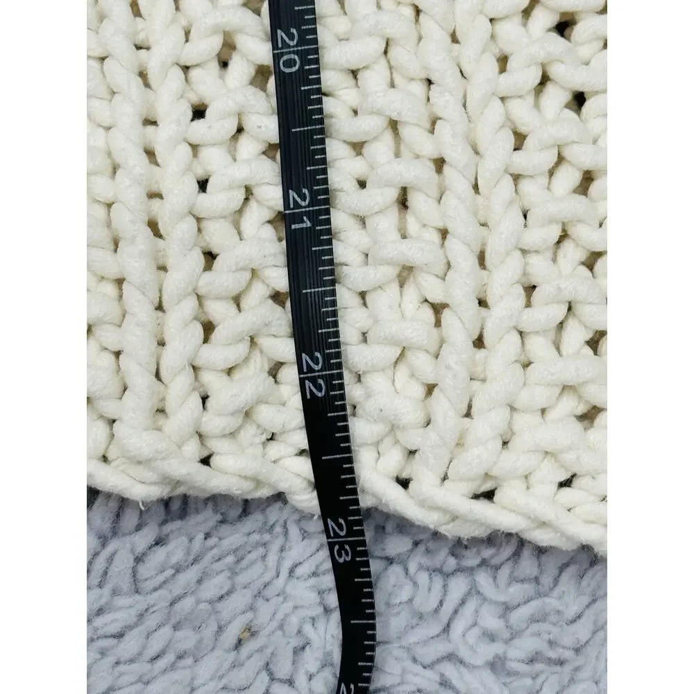 J. CREW ‘KNIT BY HAND’ IVORY CHUNKY KNIT SWEATER SZ MEDIUM - Picture 8 of 9